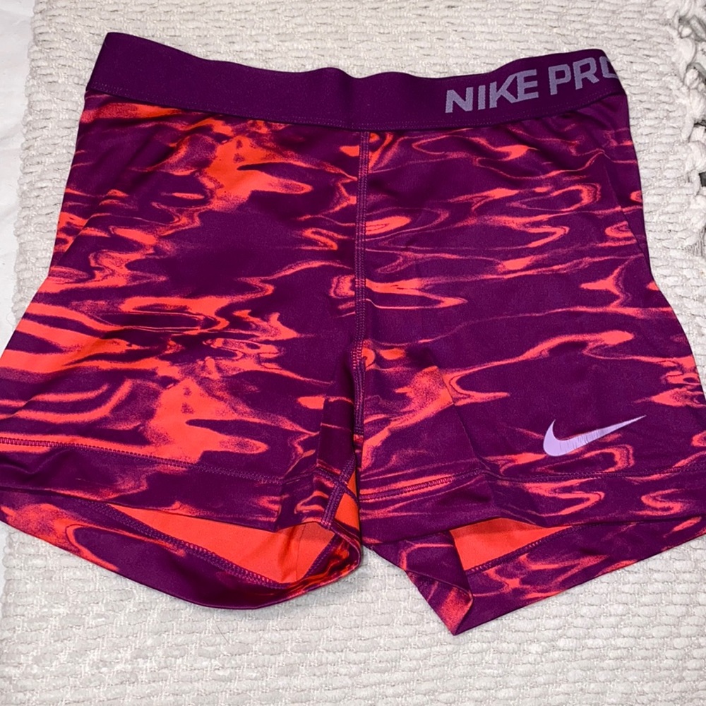 Womens Nike pro shorts